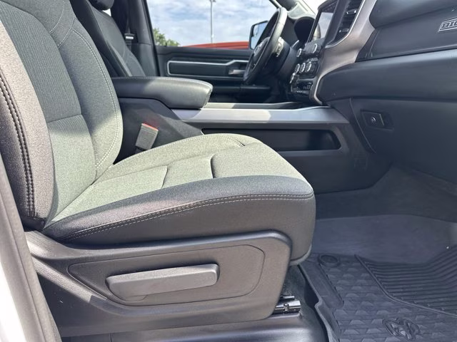 2021 Bright White Clearcoat Ram 1500 Big Horn 4X4 Truck