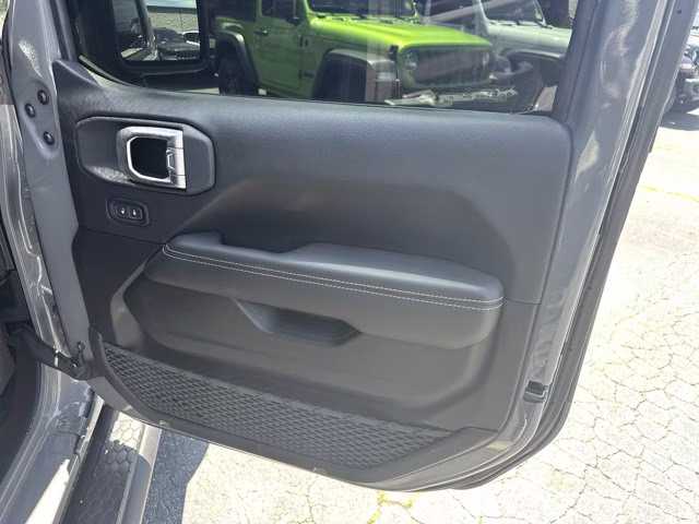 2023 Sting-Gray Clearcoat Jeep Wrangler Sahara 4X4 Convertible