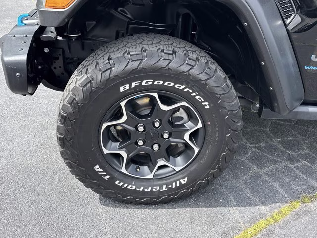 2023 Black Clearcoat Jeep Wrangler 4xe Rubicon 4X4 Convertible