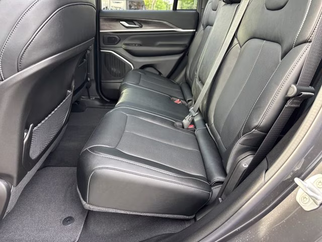 2026 Baltic Gray Metallic Clearcoat Jeep Grand Cherokee Limited Reserve 4X4 SUV