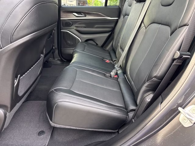 2026 Baltic Gray Metallic Clearcoat Jeep Grand Cherokee Limited Reserve 4X4 SUV
