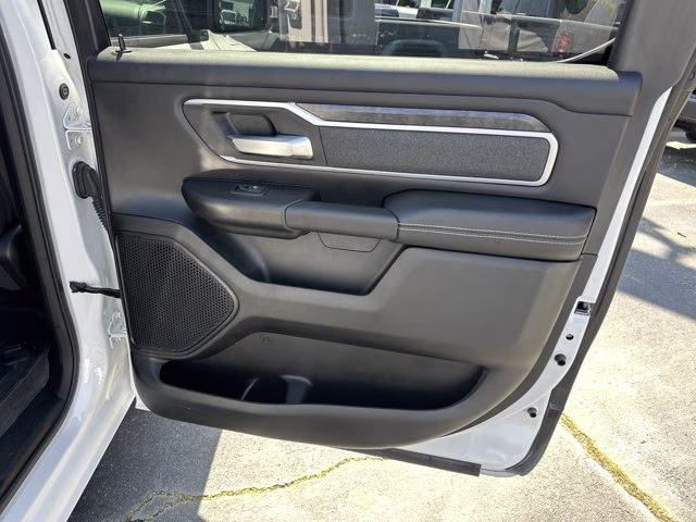 2023 Bright White Clearcoat Ram 1500 Big Horn 4X4 Truck