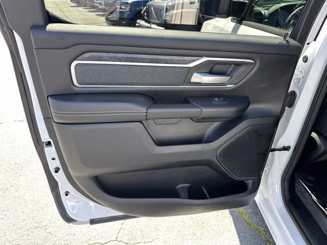 2023 Bright White Clearcoat Ram 1500 Big Horn 4X4 Truck