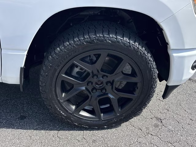 2021 Bright White Clearcoat Ram 1500 Big Horn 4X4 Truck