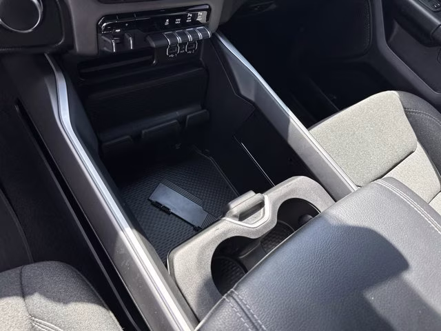 2021 Bright White Clearcoat Ram 1500 Big Horn 4X4 Truck