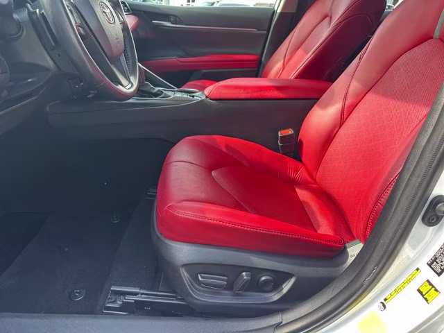 2024 Pearl Toyota Camry Hybrid XSE FWD Sedan