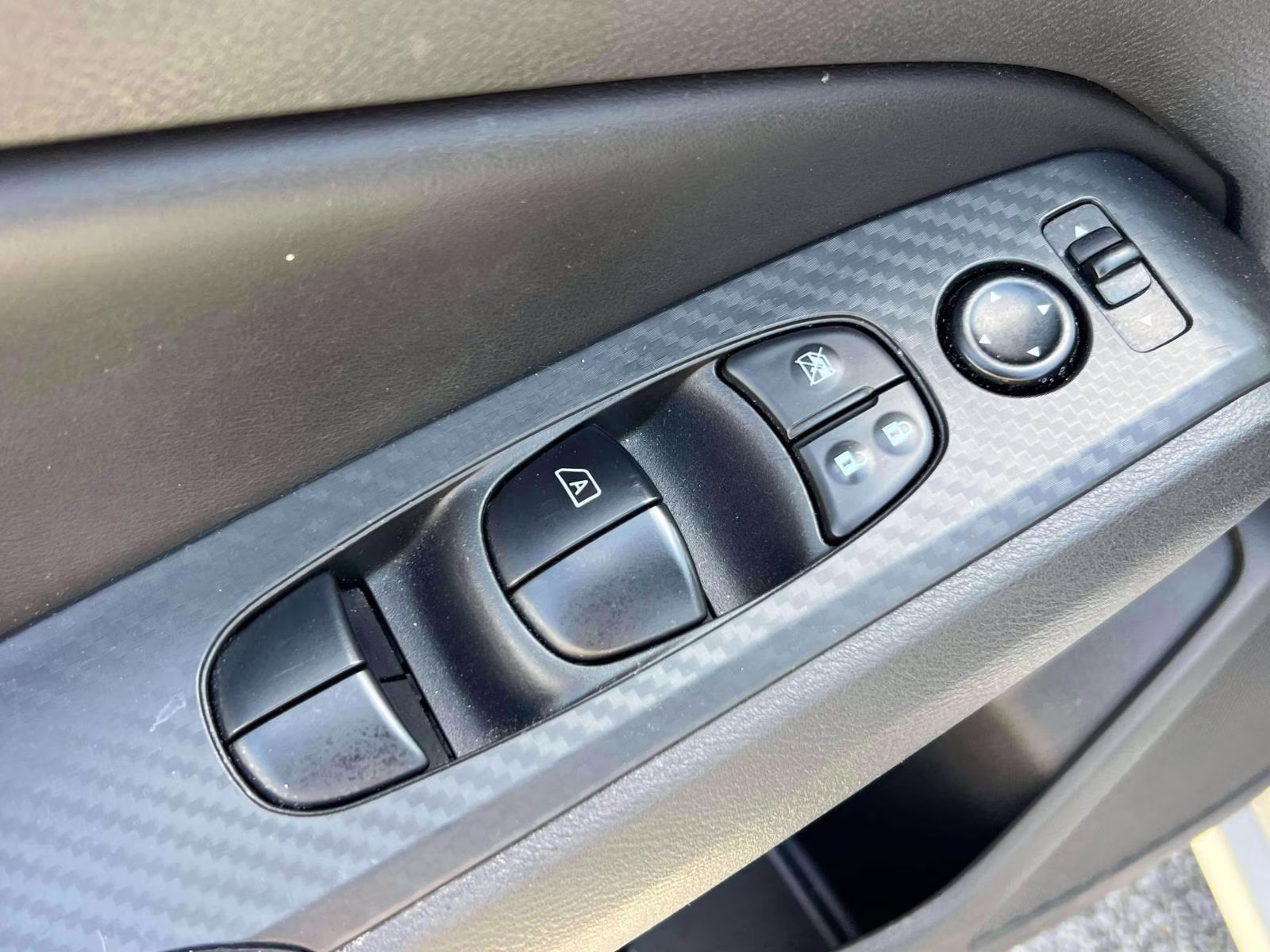 2024 Silver Nissan Altima 2.5 SV AWD Sedan AWD Sedan