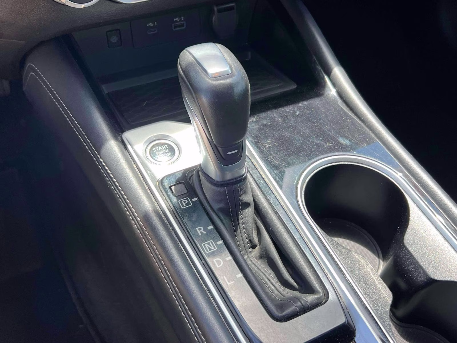 2024 Silver Nissan Altima 2.5 SV AWD Sedan AWD Sedan