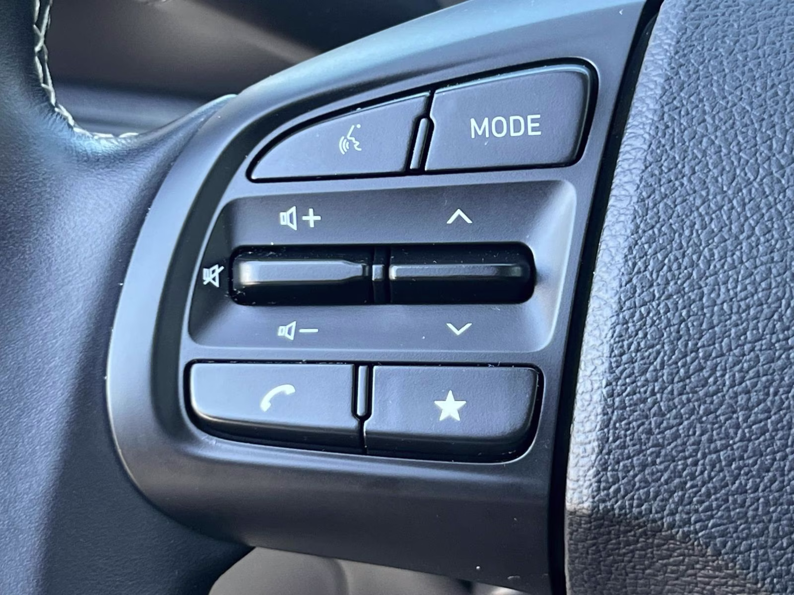 2024 Gray Hyundai Venue Limited IVT FWD SUV