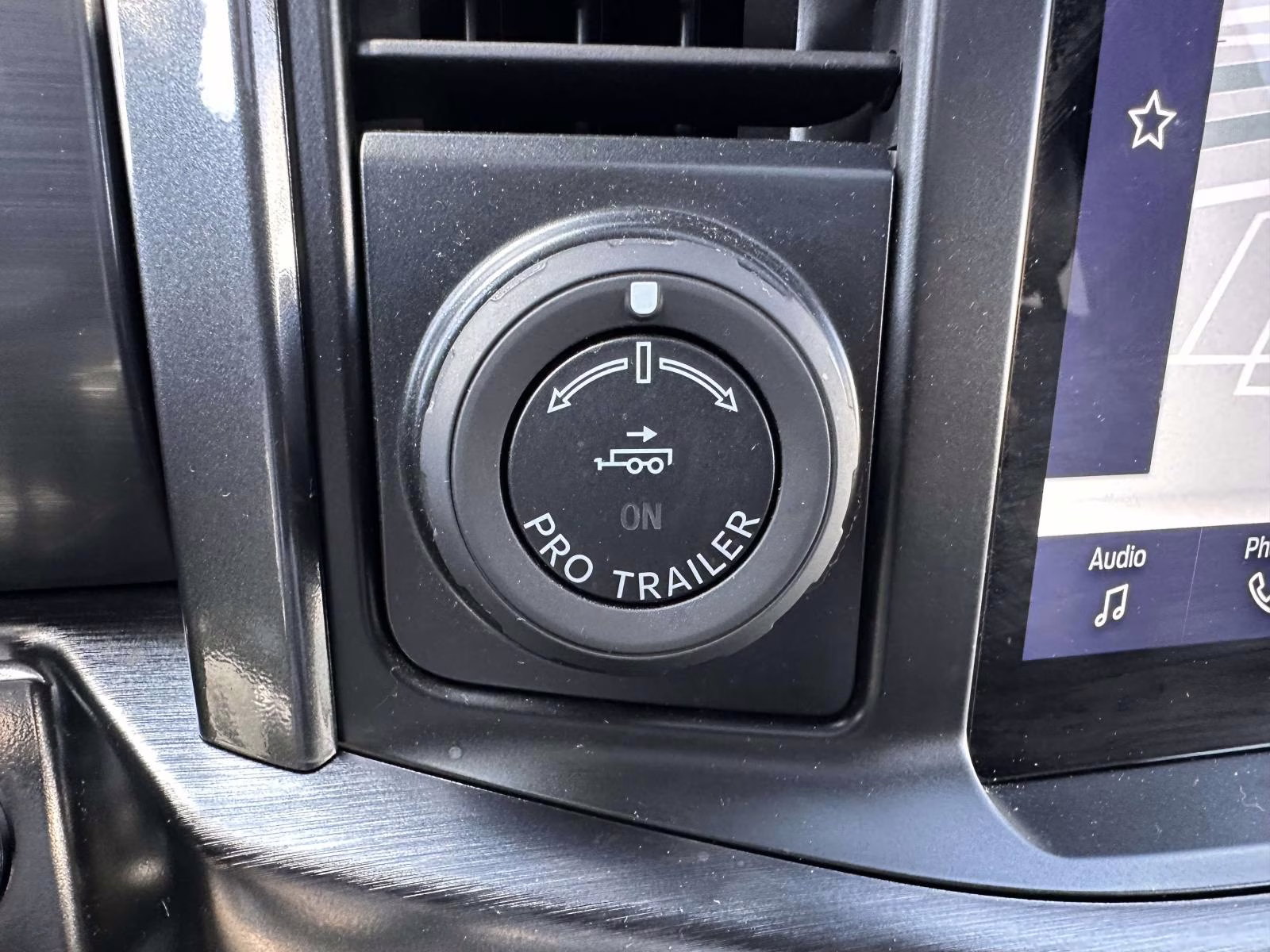 2023 Carbonized Gray Metallic Ford F-150 LARIAT 4WD SuperCrew 5.5' Box 4X4 Truck
