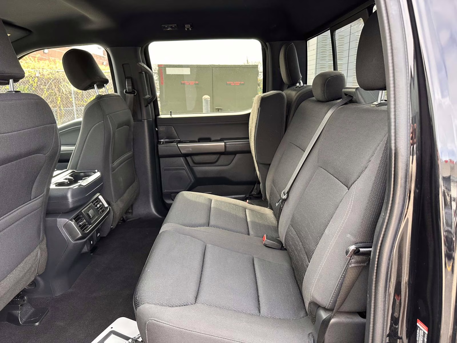 2023 Agate Black Metallic Ford F-150 XLT 4WD SuperCrew 5.5' Box 4X4 Truck