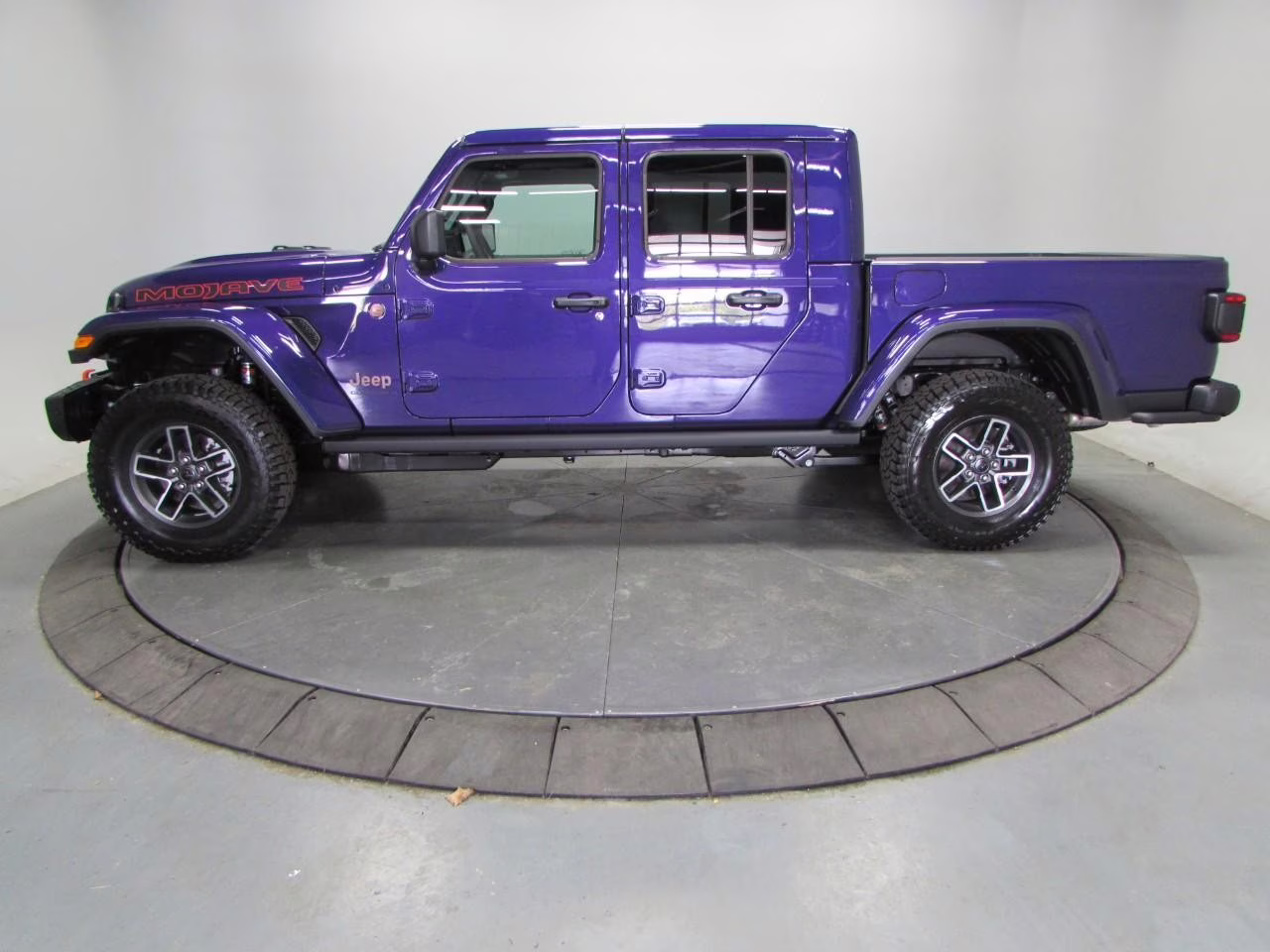 2026 Reign Jeep Gladiator Mojave 4X4 Truck