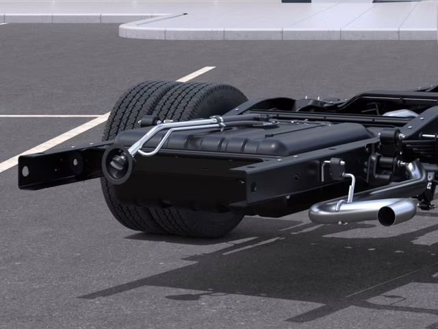 2026 Summit White GMC Savana Cutaway 4500 2WT RWD Long Wheelbase