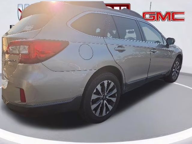 2015 Tungsten Metallic Subaru Outback 2.5i AWD SUV