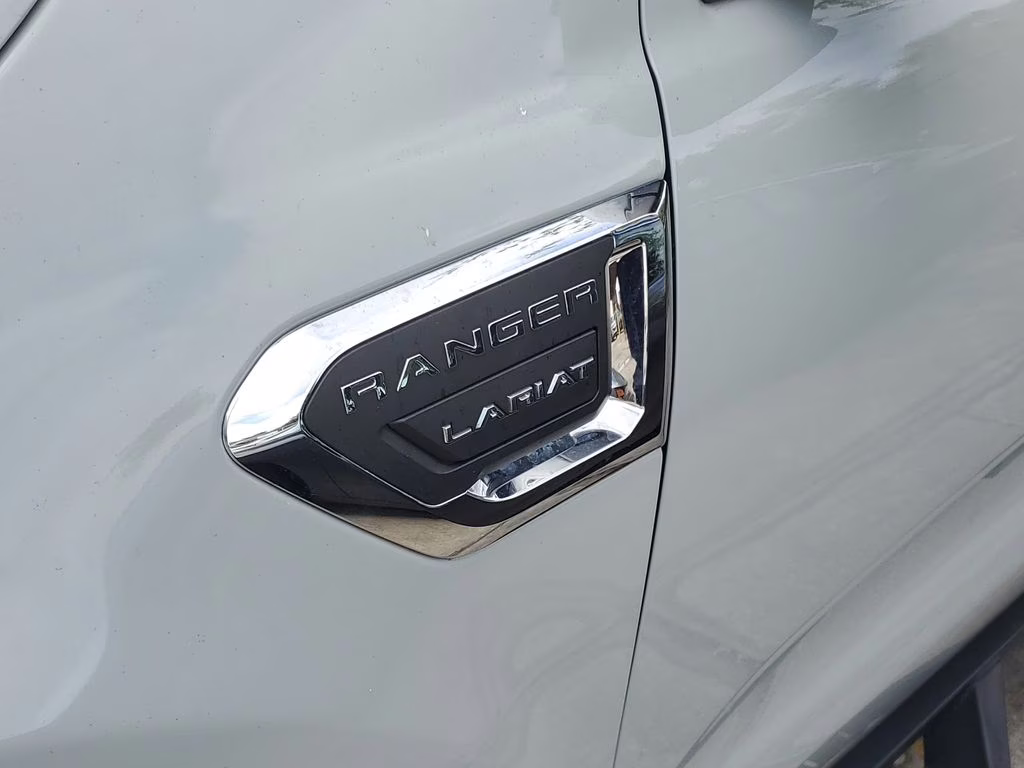2022 Gray Metallic Ford Ranger Lariat RWD Truck