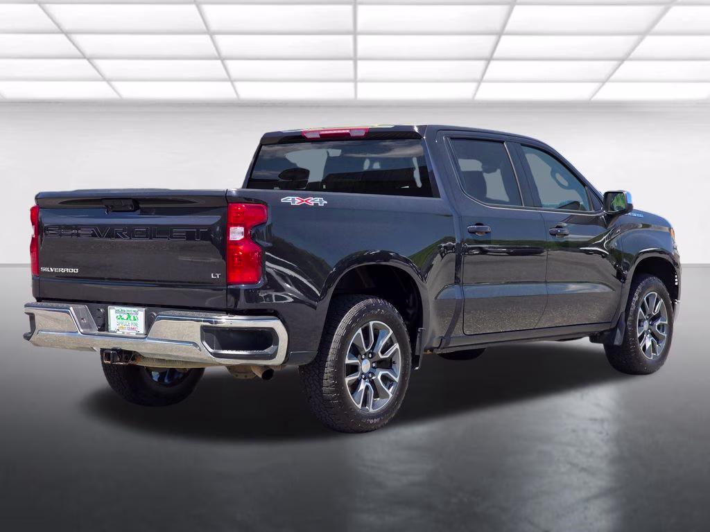 2024 Dark Ash Metallic Chevrolet Silverado 1500 LT 4X4 Truck