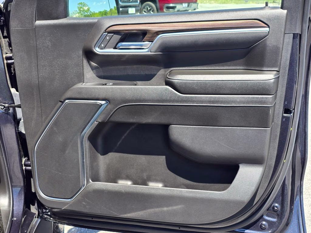 2024 Dark Ash Metallic Chevrolet Silverado 1500 LT 4X4 Truck