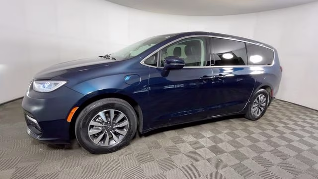 2022 blue Chrysler Pacifica Hybrid Touring L FWD Van