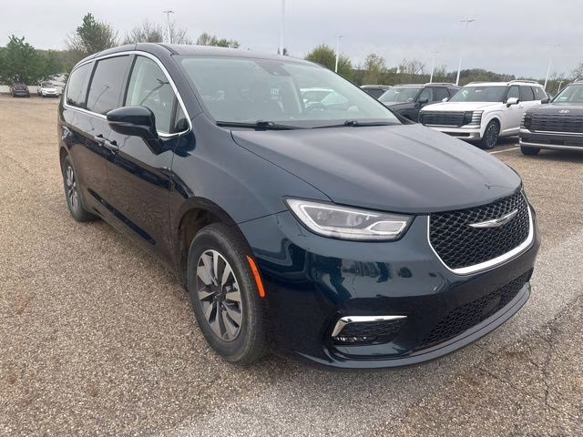 2022 blue Chrysler Pacifica Hybrid Touring L FWD Van