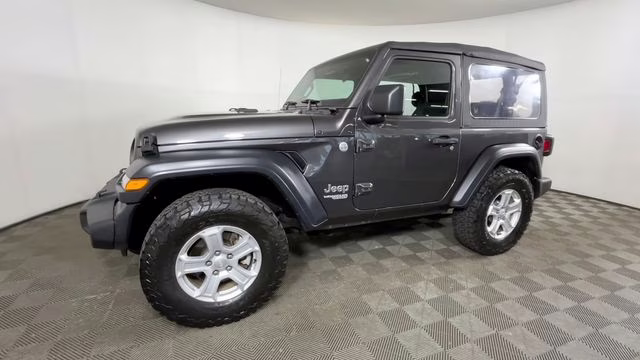 2019 Granite Crystal Metallic Clearcoat Jeep Wrangler Sport 4X4 SUV