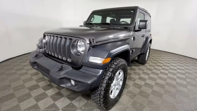2019 Granite Crystal Metallic Clearcoat Jeep Wrangler Sport 4X4 SUV