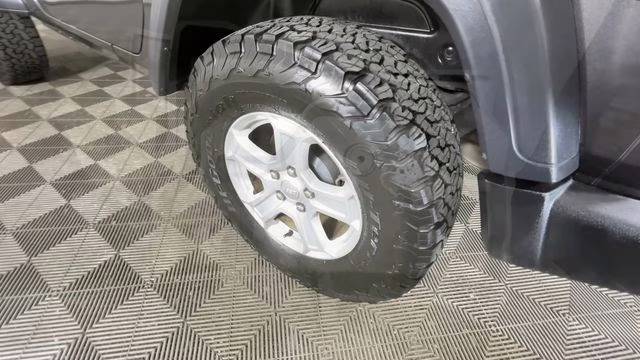 2019 Granite Crystal Metallic Clearcoat Jeep Wrangler Sport 4X4 SUV