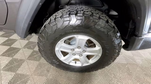 2019 Granite Crystal Metallic Clearcoat Jeep Wrangler Sport 4X4 SUV