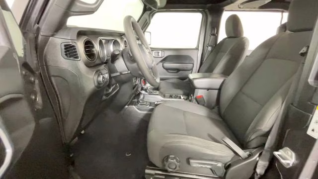 2019 Granite Crystal Metallic Clearcoat Jeep Wrangler Sport 4X4 SUV