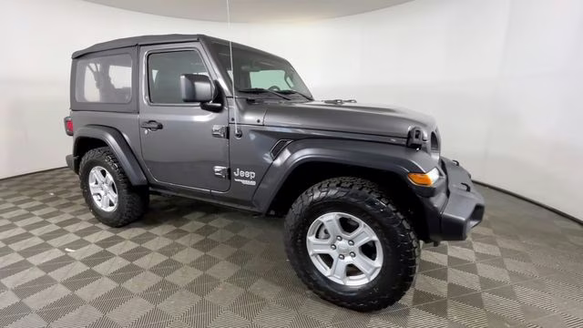 2019 Granite Crystal Metallic Clearcoat Jeep Wrangler Sport 4X4 SUV