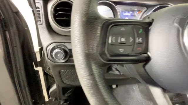 2019 Granite Crystal Metallic Clearcoat Jeep Wrangler Sport 4X4 SUV