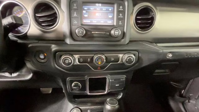 2019 Granite Crystal Metallic Clearcoat Jeep Wrangler Sport 4X4 SUV