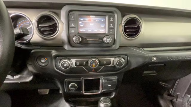 2019 Granite Crystal Metallic Clearcoat Jeep Wrangler Sport 4X4 SUV