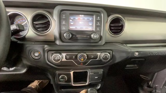 2019 Granite Crystal Metallic Clearcoat Jeep Wrangler Sport 4X4 SUV