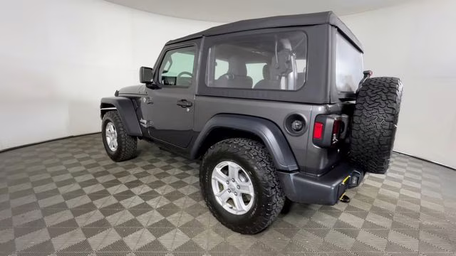 2019 Granite Crystal Metallic Clearcoat Jeep Wrangler Sport 4X4 SUV