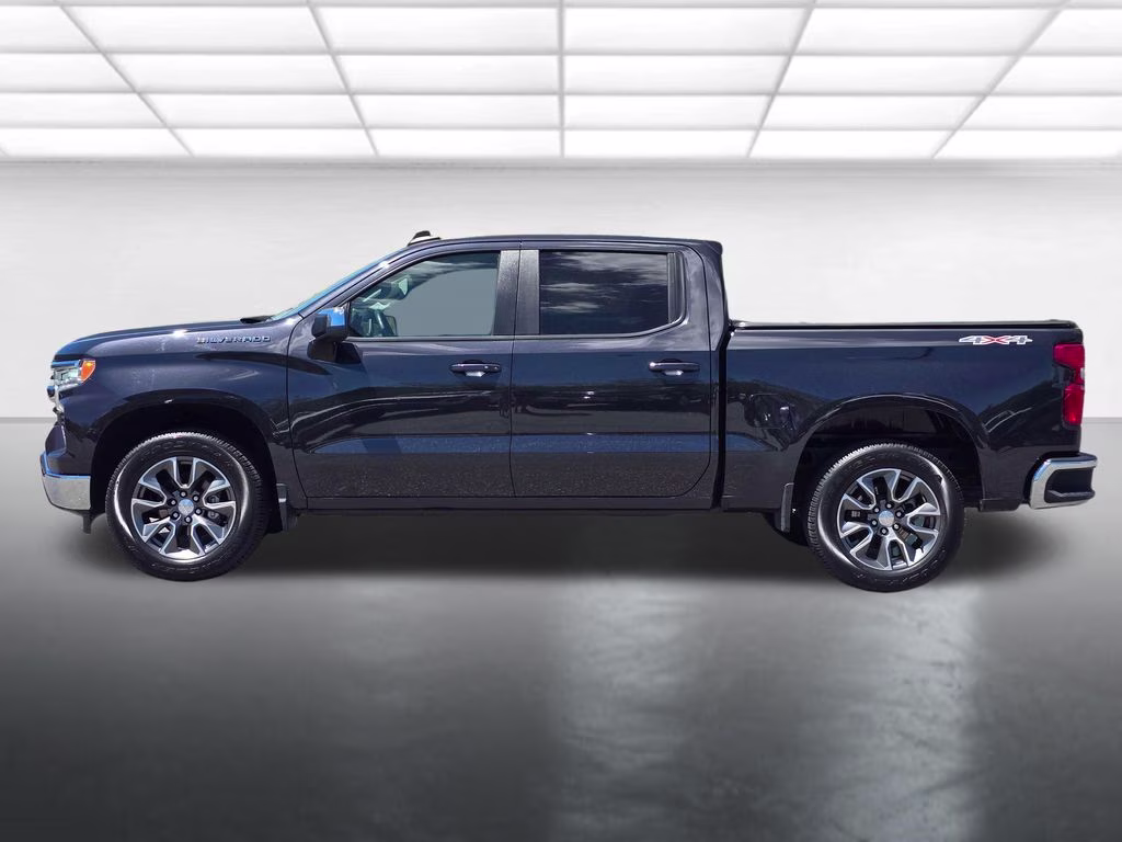 2024 Dark Ash Metallic Chevrolet Silverado 1500 LT 4X4 Truck