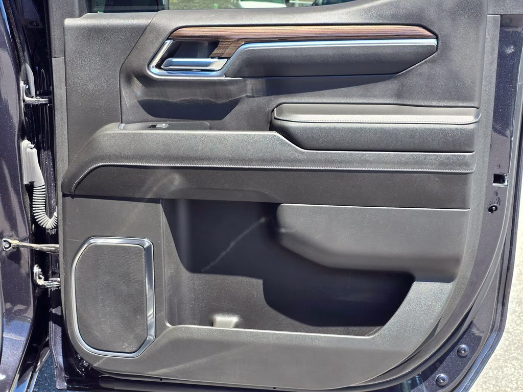 2024 Dark Ash Metallic Chevrolet Silverado 1500 LT 4X4 Truck