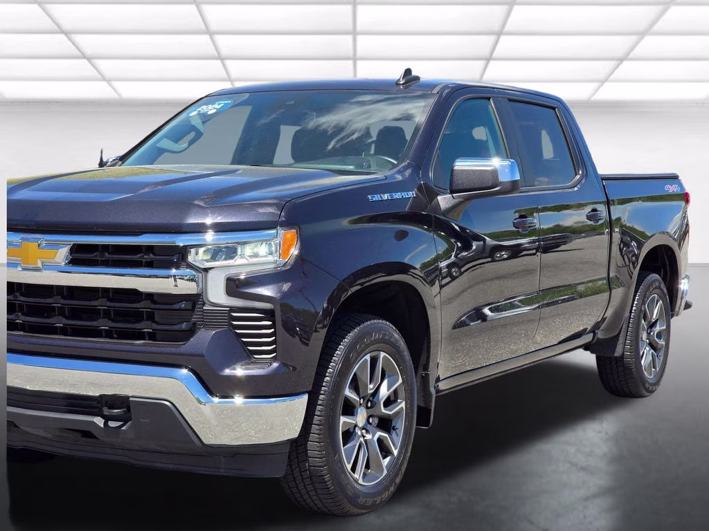 2024 Dark Ash Metallic Chevrolet Silverado 1500 LT 4X4 Truck