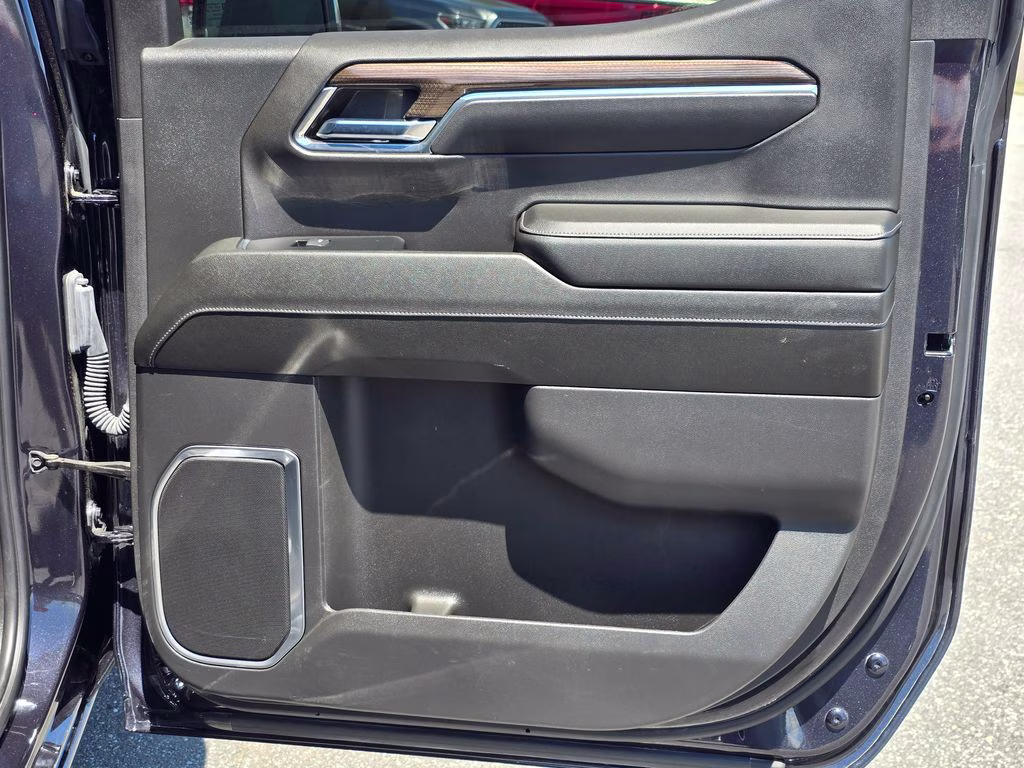 2024 Dark Ash Metallic Chevrolet Silverado 1500 LT 4X4 Truck