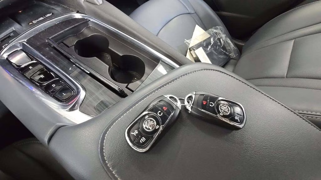 2023 Summit White Buick Enclave Essence FWD SUV