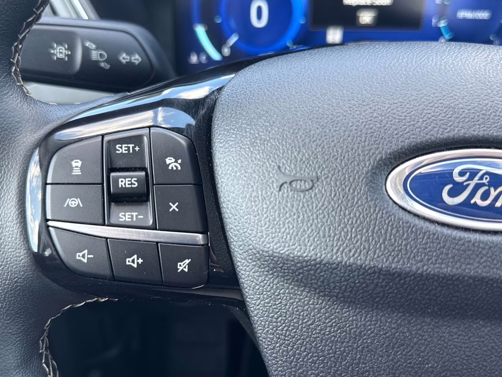 2021 Iconic Silver Metallic Ford Escape Titanium AWD SUV