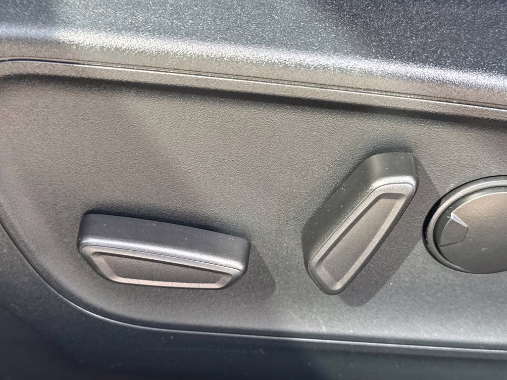 2021 Iconic Silver Metallic Ford Escape Titanium AWD SUV