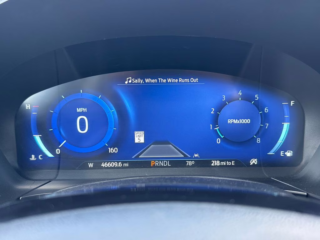 2021 Iconic Silver Metallic Ford Escape Titanium AWD SUV