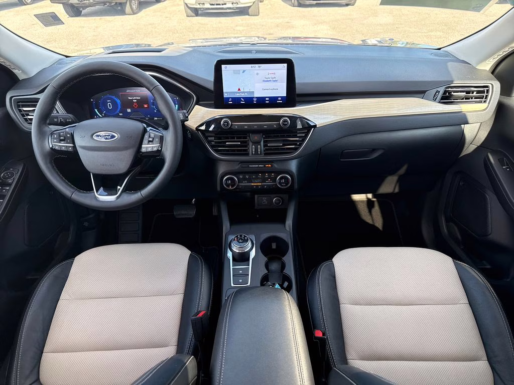 2021 Iconic Silver Metallic Ford Escape Titanium AWD SUV