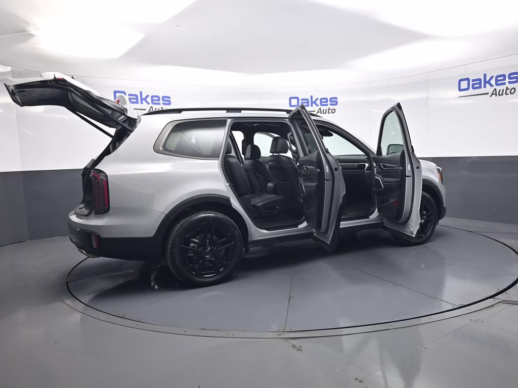 2024 Wolf Gray Kia Telluride EX X-Line AWD SUV