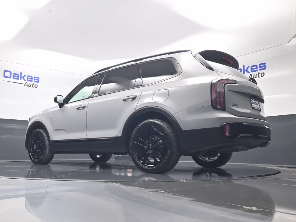 2024 Wolf Gray Kia Telluride EX X-Line AWD SUV
