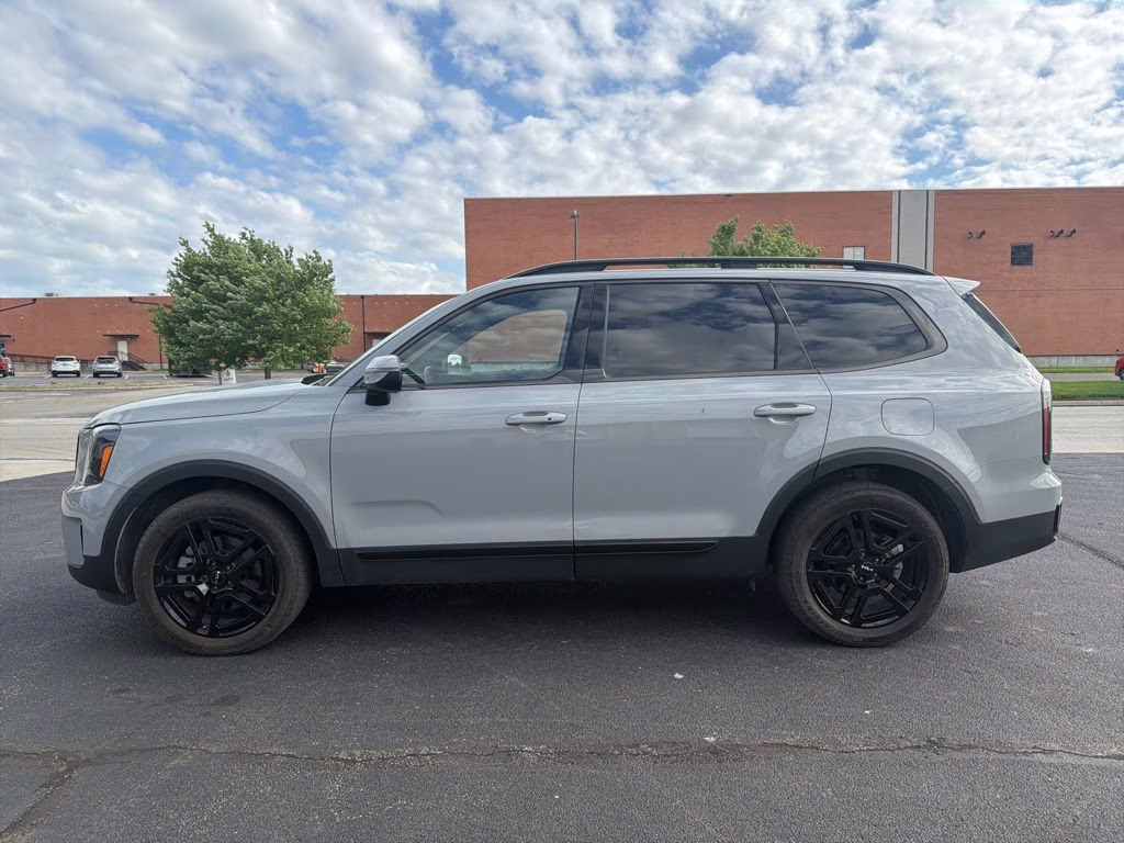 2024 Wolf Gray Kia Telluride EX X-Line AWD SUV