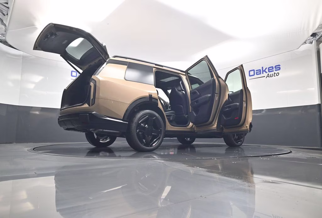 2027 Terrain Brown Kia Telluride X-Line EX AWD SUV