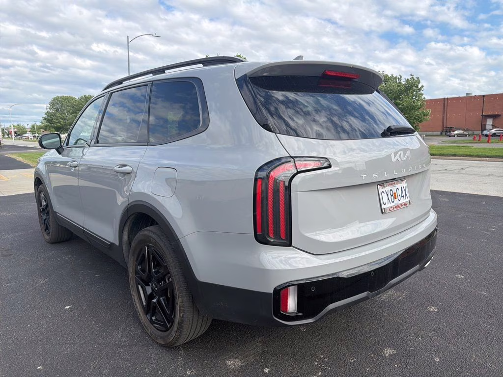 2024 Wolf Gray Kia Telluride EX X-Line AWD SUV