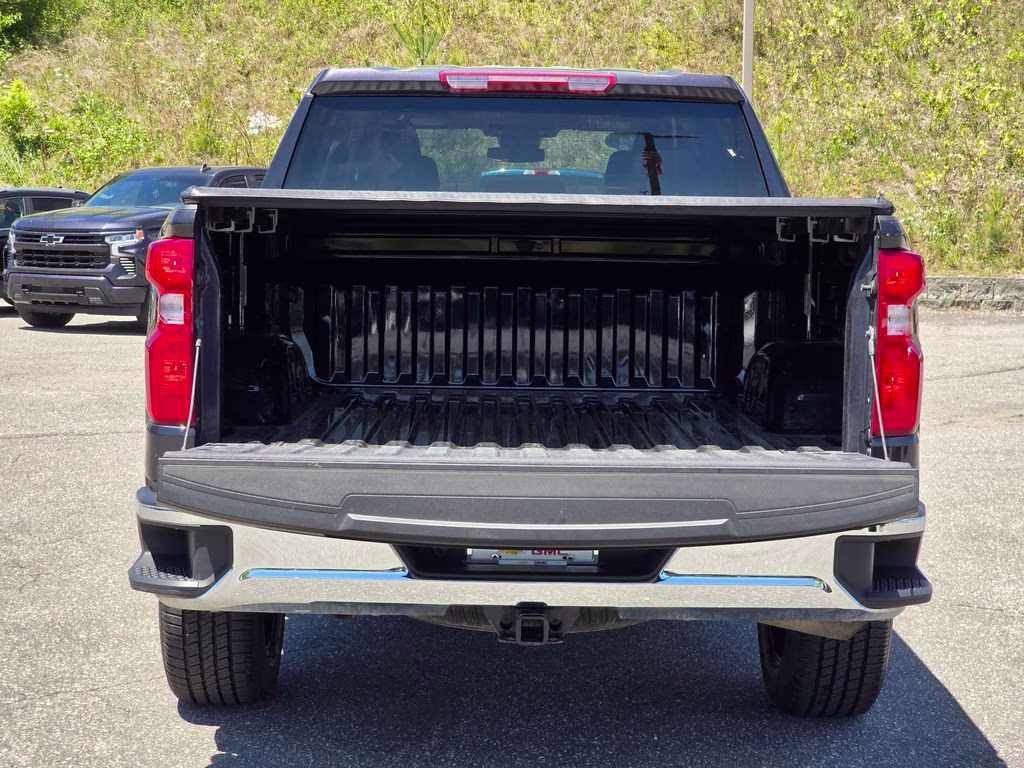 2024 Dark Ash Metallic Chevrolet Silverado 1500 LT 4X4 Truck