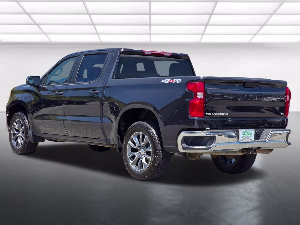 2024 Dark Ash Metallic Chevrolet Silverado 1500 LT 4X4 Truck